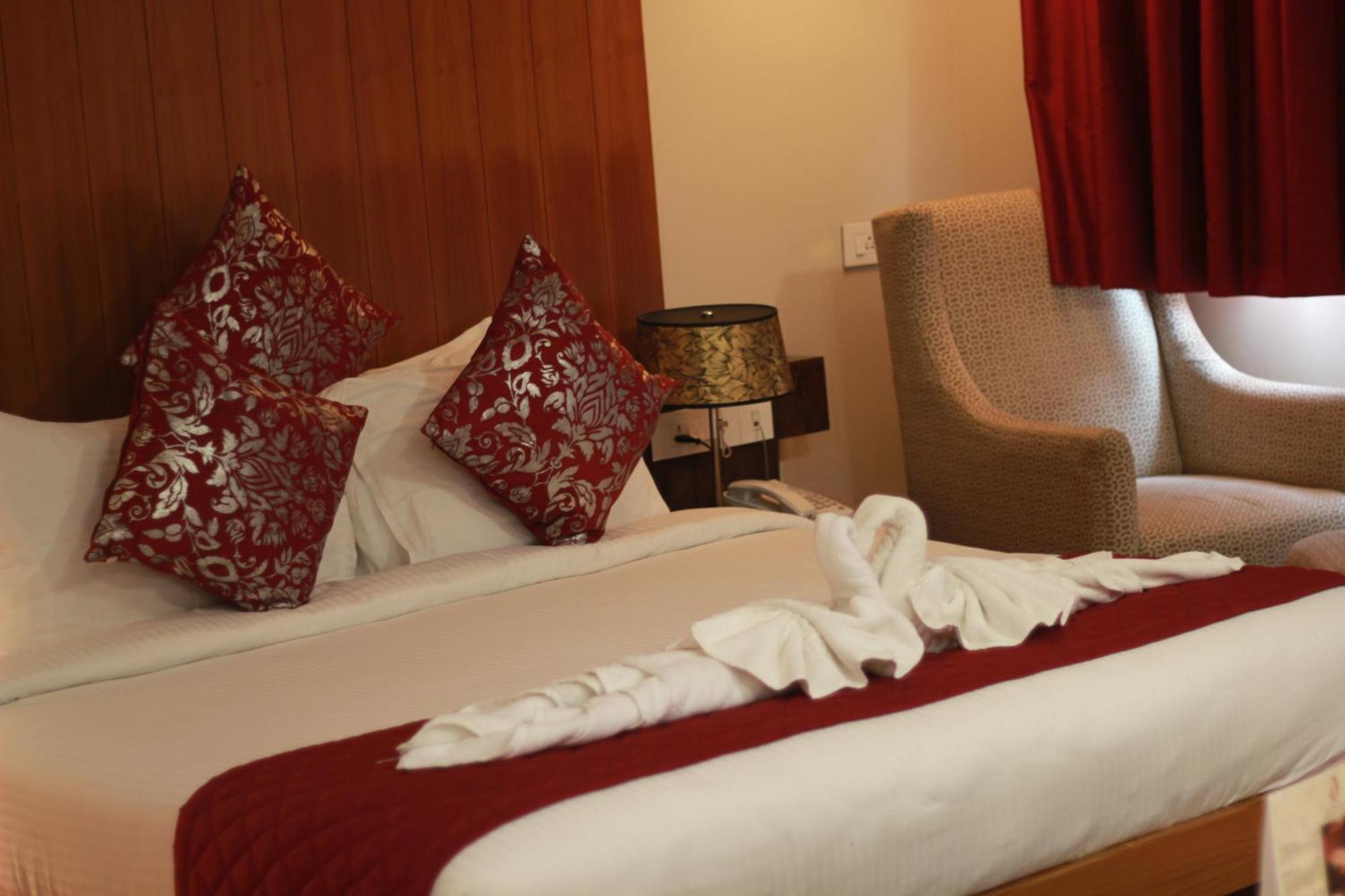 Hotel The Amaris Rishīkesh Esterno foto