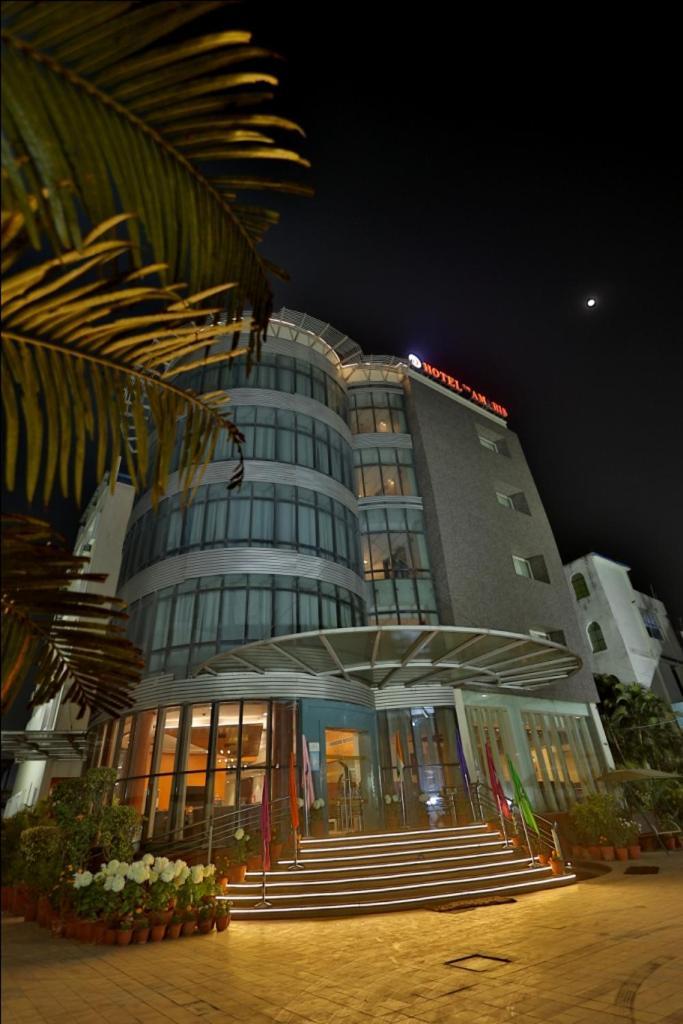Hotel The Amaris Rishīkesh Esterno foto