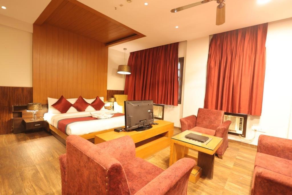 Hotel The Amaris Rishīkesh Esterno foto