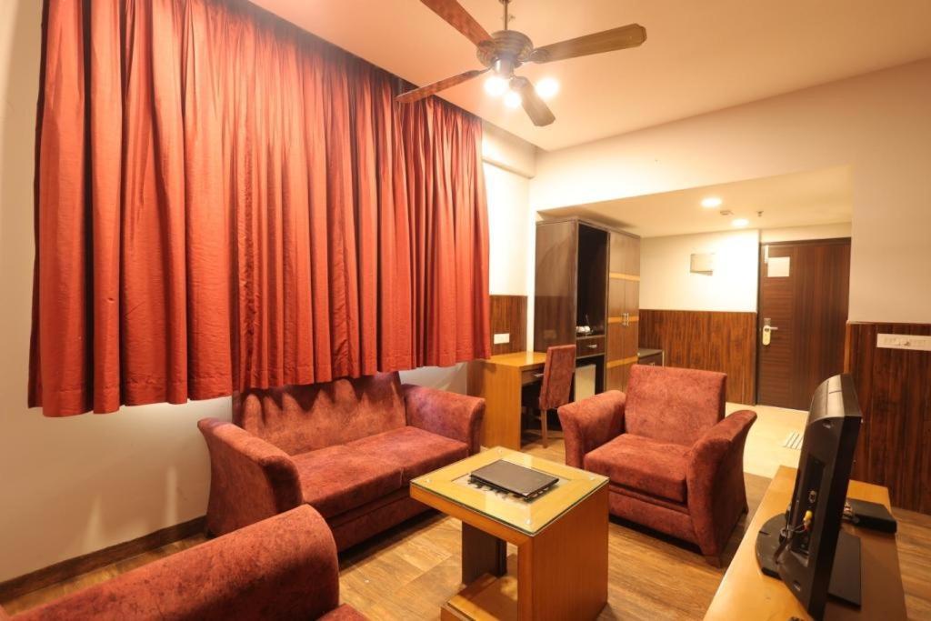 Hotel The Amaris Rishīkesh Esterno foto