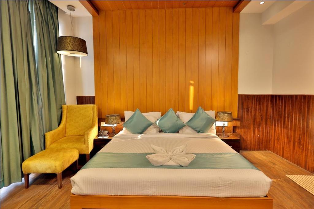 Hotel The Amaris Rishīkesh Esterno foto
