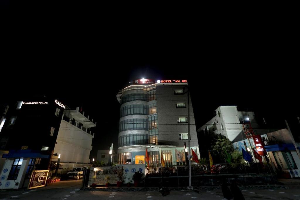 Hotel The Amaris Rishīkesh Esterno foto